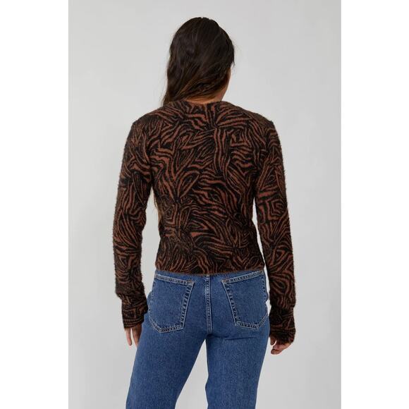 New Free People She's All That Cardi $128 SMALL Pink Fitted Classic Cardigan - Picture 8 of 9